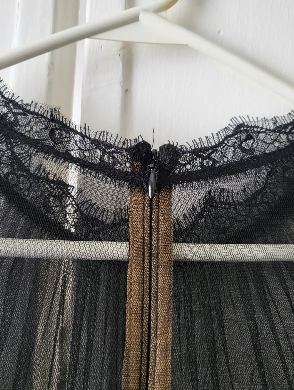 NWT Tadashi Shoji Camille Tea Length Lace Dress Black Nude Size 8 - Picture 5 of 9